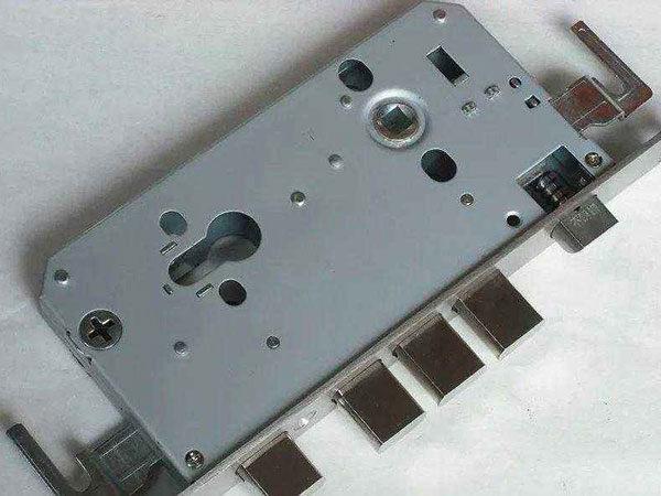 义马24小时上门开锁公司